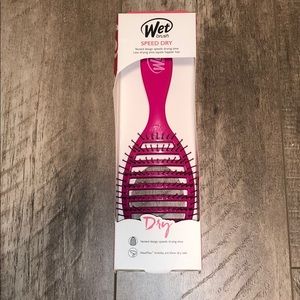 WET BRUSH “speed dry”
